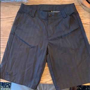 Boys Under Armour shorts